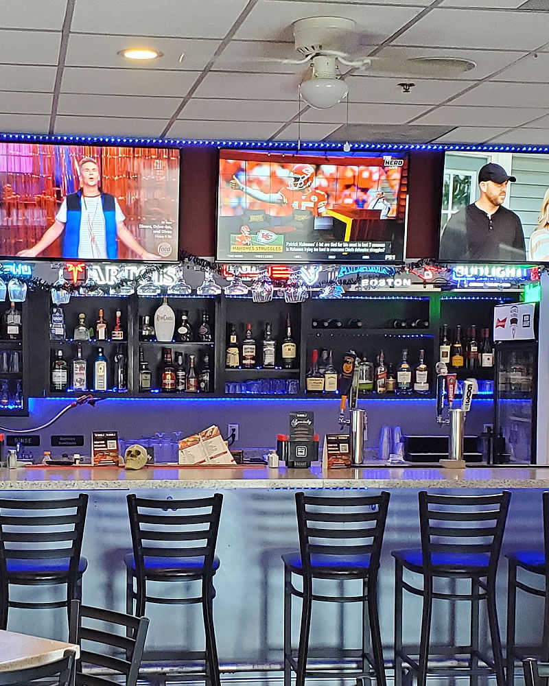Michael's Flatbread Bar & Grille located at 8 Stiles Rd Salem NH